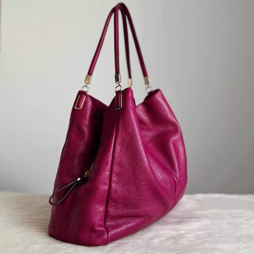Coach Large Pebbled Leather Shoulder Bag in Berry - Picture 2 of 13